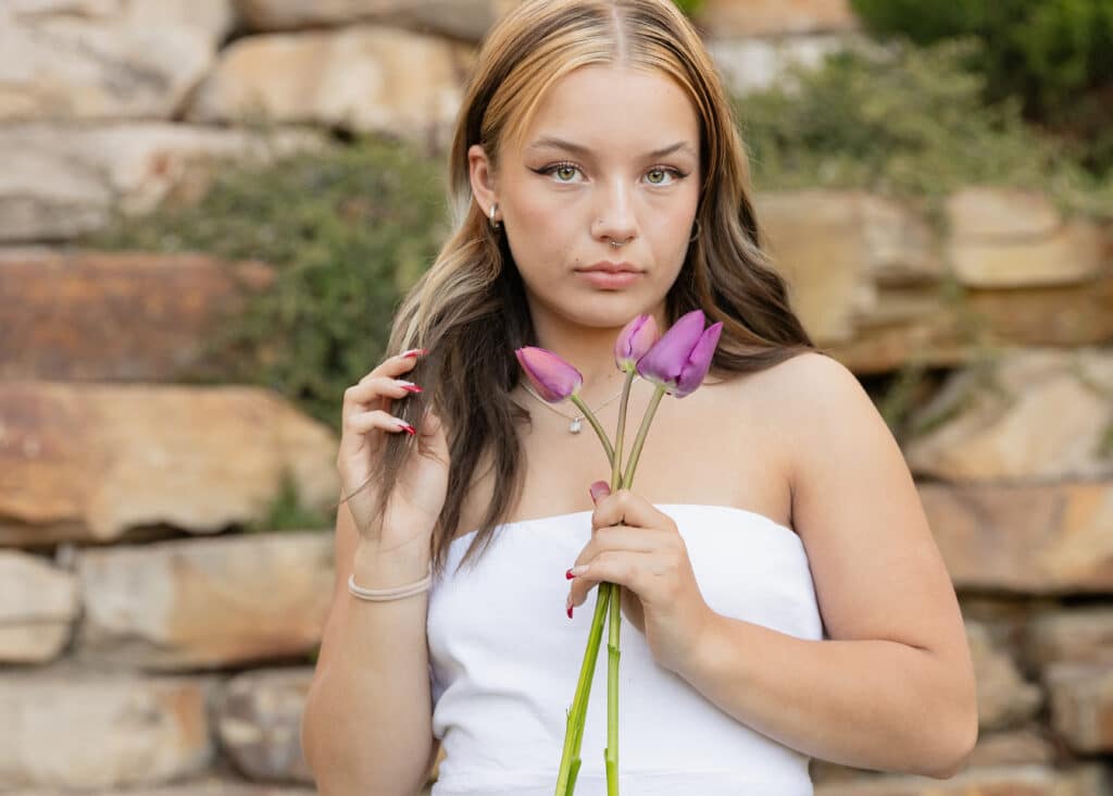 utah county senior portraits girl with flowers close up